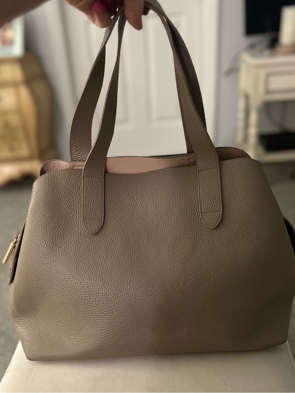 Cuyana Taupe Pebbled Leather Shoulder Bag with Pale Pink Trim